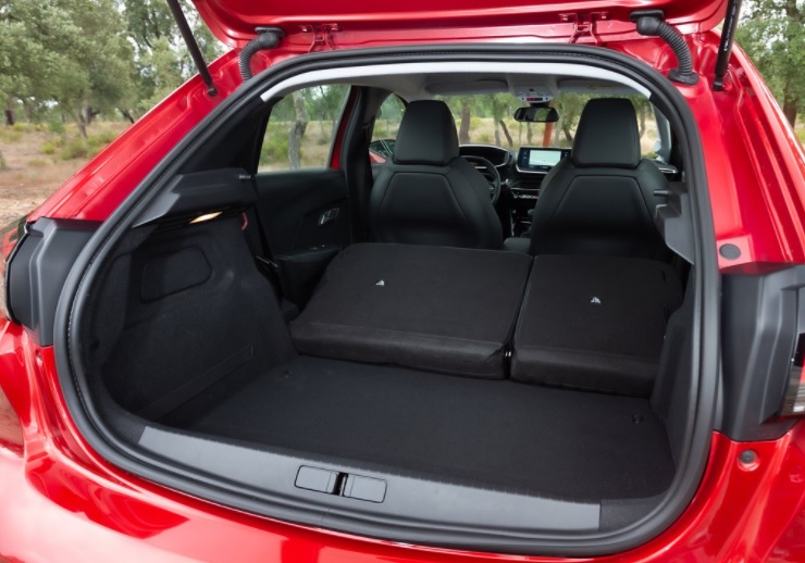 2021 Peugeot 208 Boot Space, Luggage Capacity & Size (1.2 PureTech ...